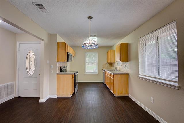 Building Photo - 6729 Windwillow Dr