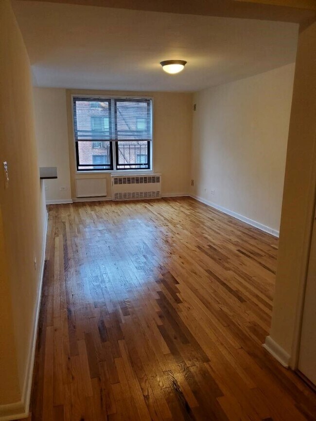4415 Colden St 4415 Colden St Queens NY 11355 Apartment Finder