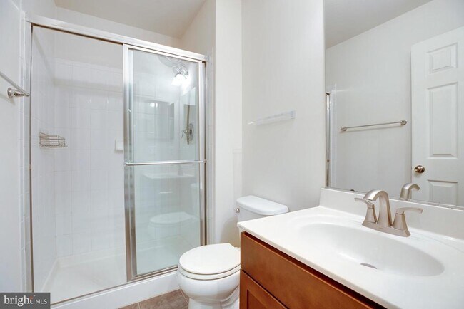 Building Photo - 11774 Lake Baldwin Dr