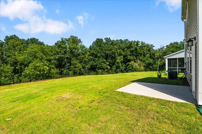Building Photo - Be the 1st to live in this stunning, never...