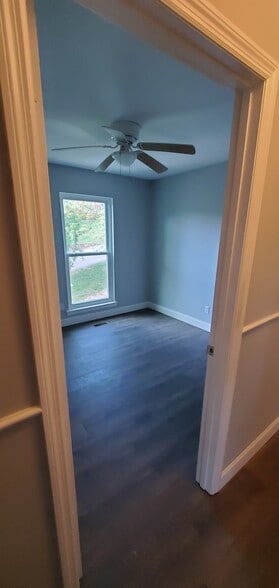 New floors - 2526 Standifer Hills Dr