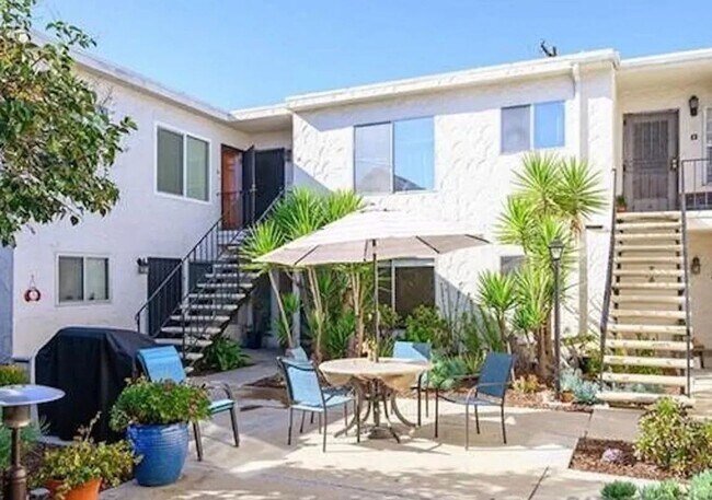 Building Photo - North Park Condo Steps to Adams Ave Normal Heights!