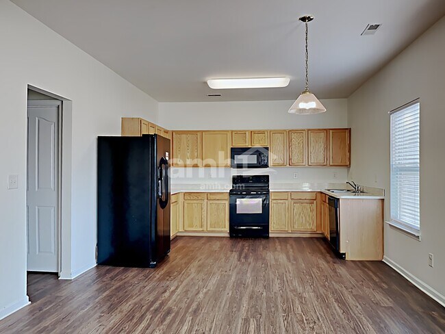 Building Photo - 5536 Stowe Derby Dr