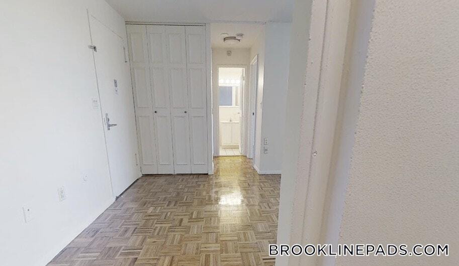 Building Photo - 185 Freeman St