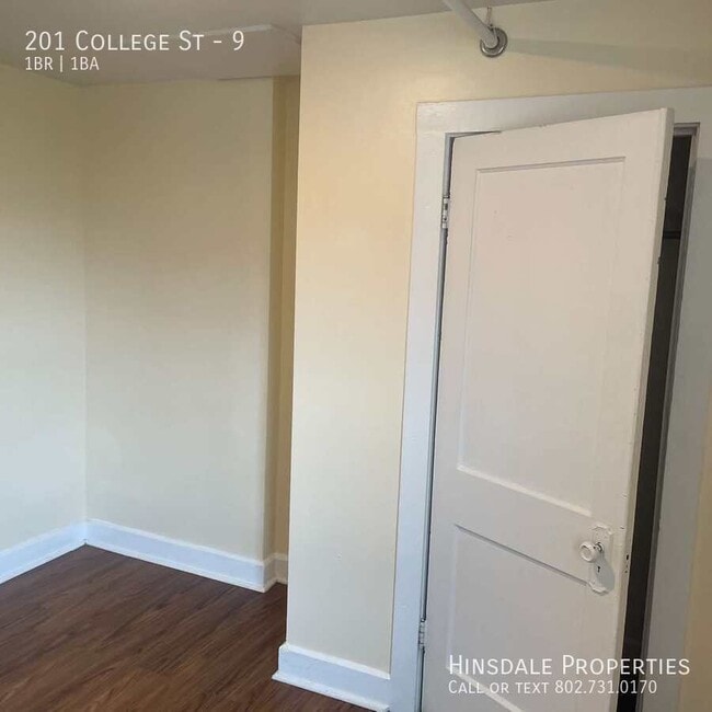 Building Photo - 201 College St