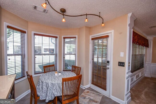 Building Photo - 886 Jefferson Walk Cir