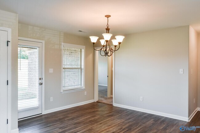 Building Photo - 107 Angela Ridge Way