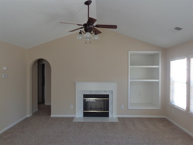 Building Photo - 2581 Governors Pointe Ct NE