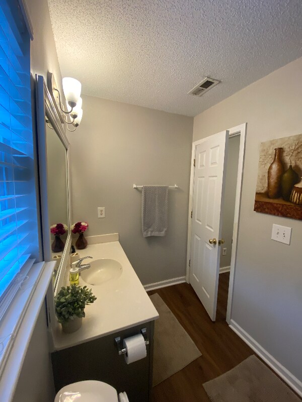 Building Photo - 7434 Frances Irene Dr