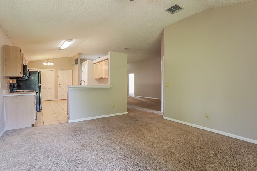 Building Photo - 1430 Starboard Ct