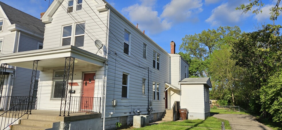 Building Photo - 4514 Allison St
