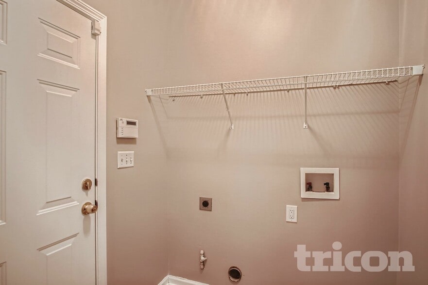 Building Photo - 3730 Will Lee Rd