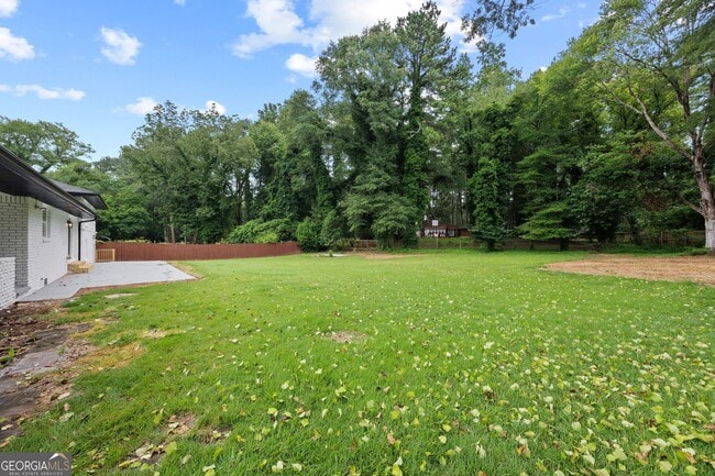 Building Photo - 3266 W Manor Ln SW