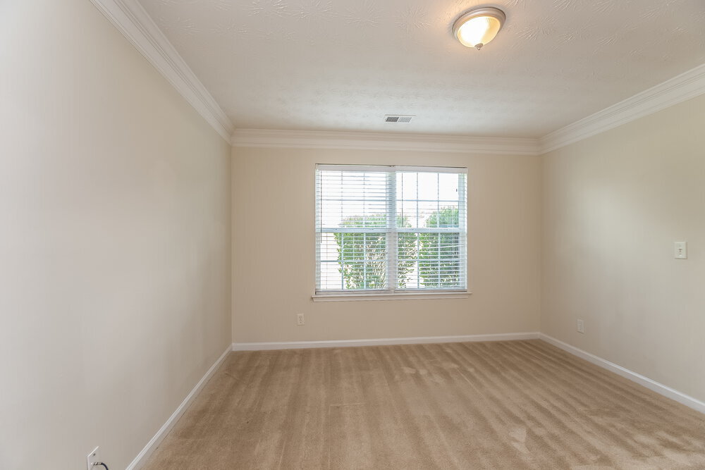 Building Photo - 331 Cobblestone Ct