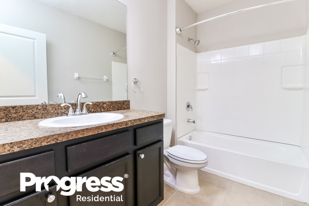 Building Photo - 36618 Goffaux Loop