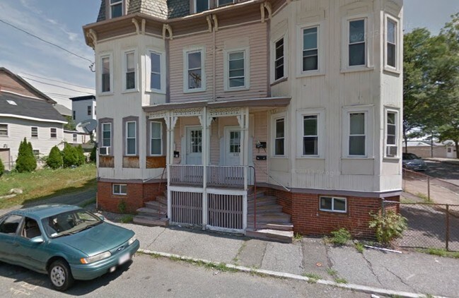 Primary Photo - 111 How St