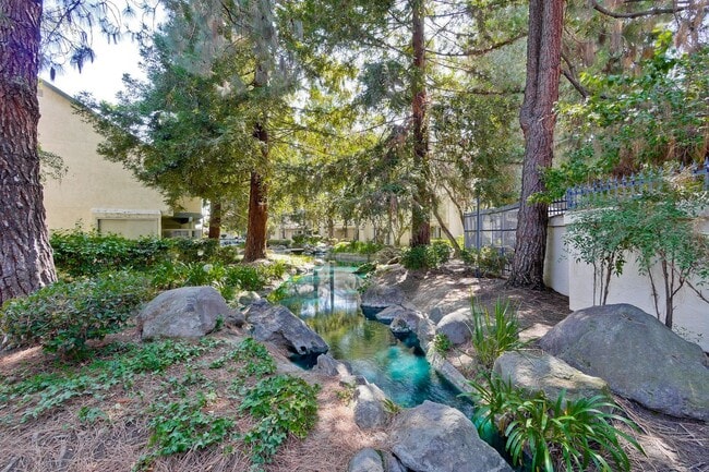 Building Photo - Hidden Silicon Valley Oasis! 2BR/2.5BA Townhome with TWO Private Patios, 2 Dedicated Parking Spac...