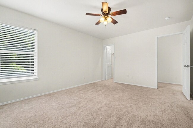 Building Photo - 1578 Mahogany Dr