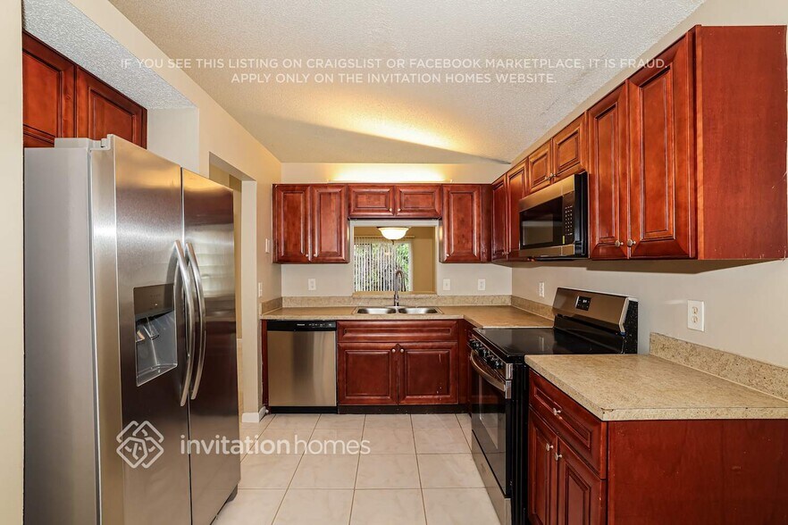 Building Photo - 4811 Concordia Ln