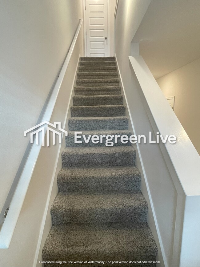 Building Photo - 9888 McLuvin Rd