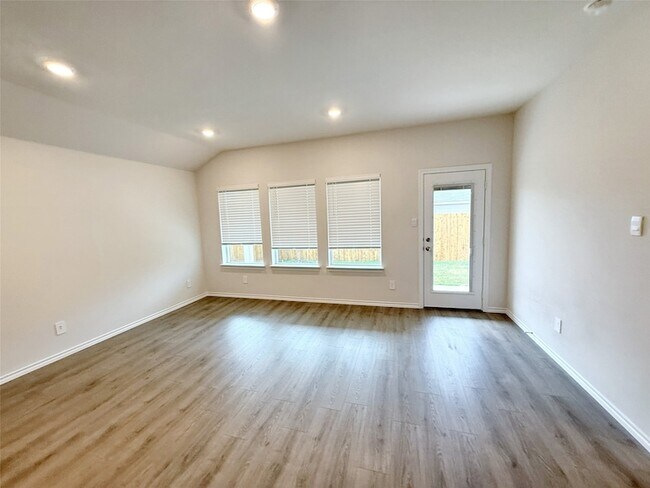 Building Photo - 2111 Texoma Pkwy