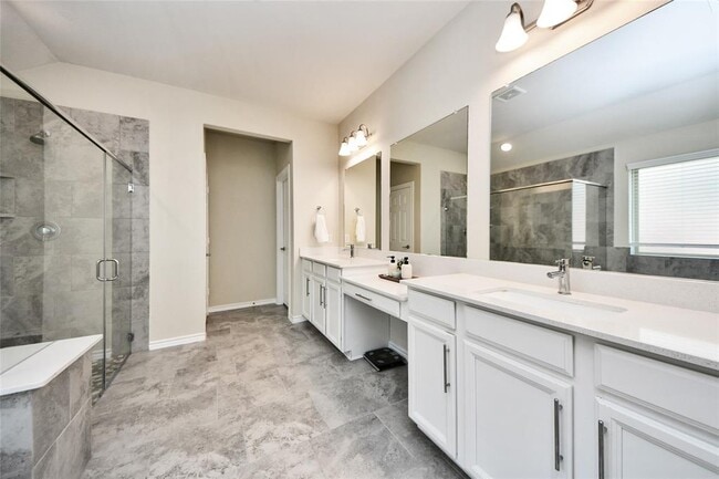 Building Photo - 25119 Sundance Park Ln