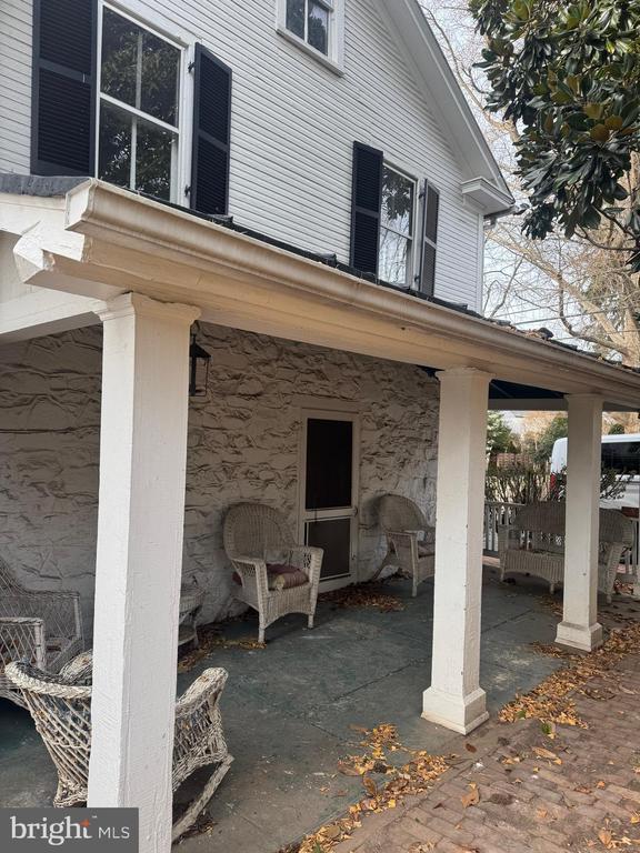 Building Photo - 12 Wirt St NW