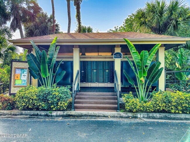 Building Photo - 1401 S Palmetto Ave