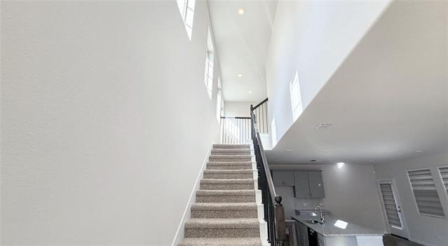 Building Photo - 2653 Acadia Dr