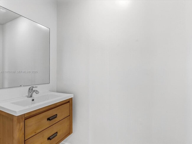 Building Photo - 1040 Biscayne Blvd