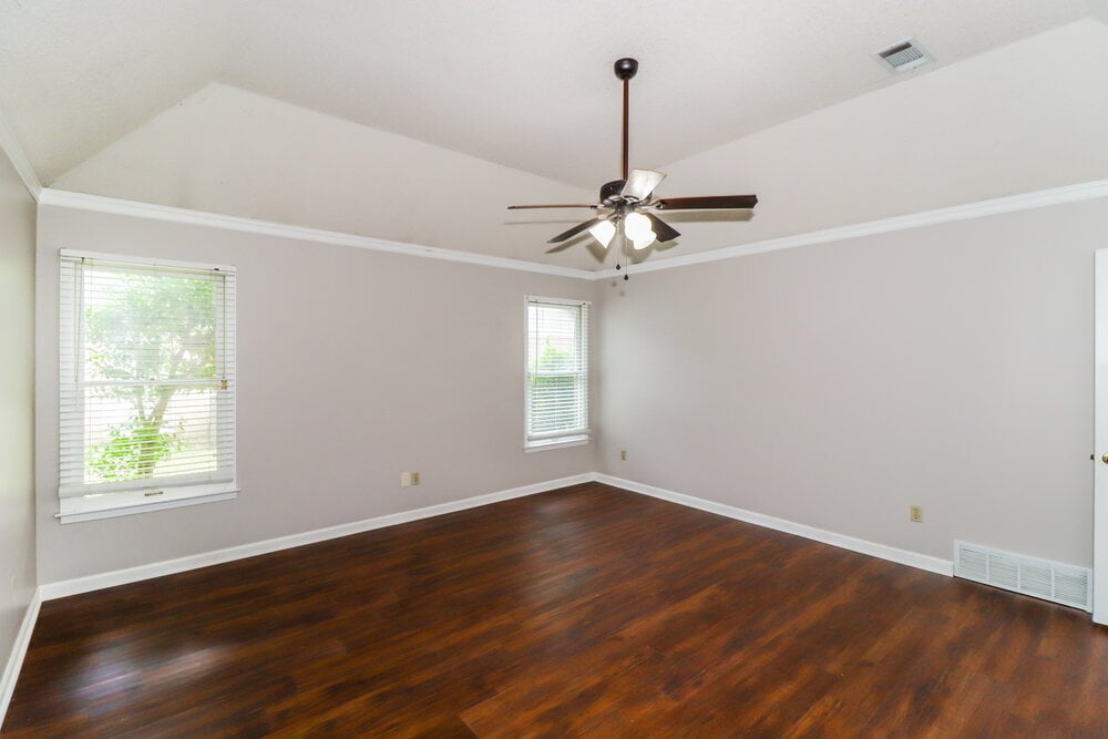 Building Photo - 482 Sanga Cir W
