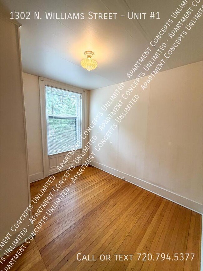 Building Photo - 1302 N Williams St