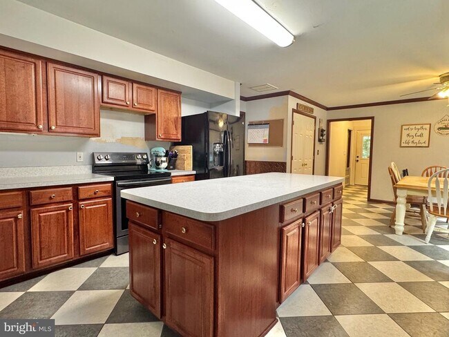 Building Photo - 6709 Towles Mill Rd