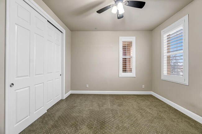 Building Photo - 4199 N Quail Crossing