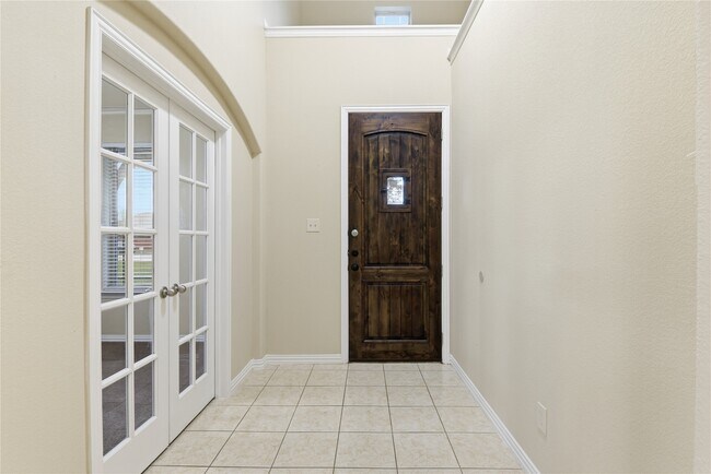 Building Photo - 4802 Taylor Drive