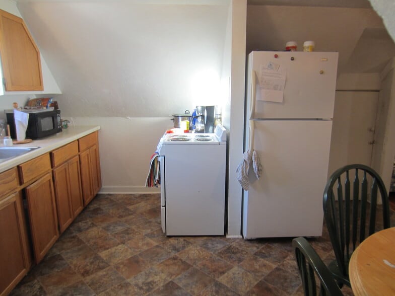 Building Photo - 1317 Rhode Island St