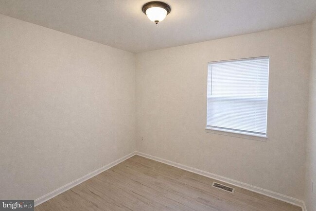 Building Photo - 4170 Old Washington Rd