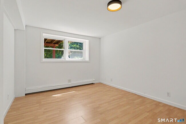 Building Photo - 291 Berkeley Rd