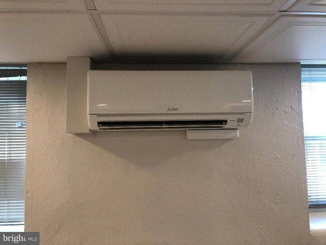 Building Photo - 6 Ferry St