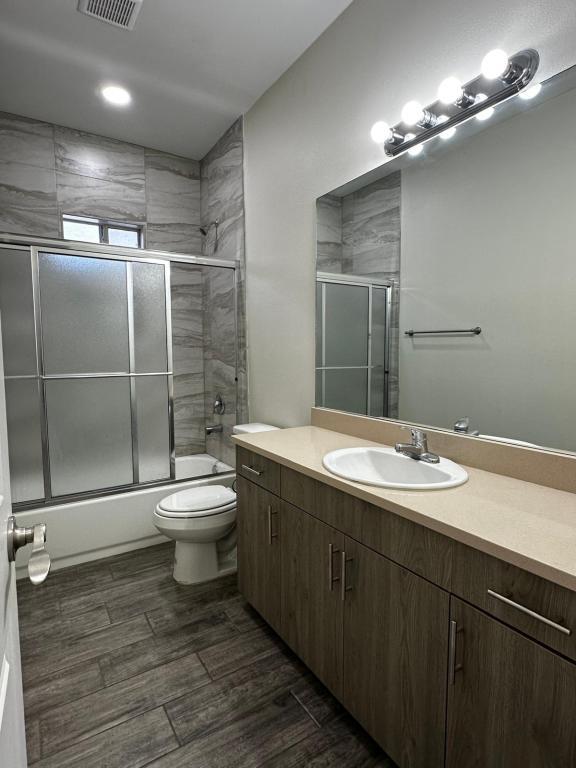 Building Photo - 3004 Sabercat Ave