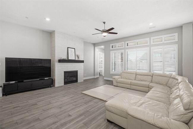 Building Photo - 1222 McMurtry Ridge Dr