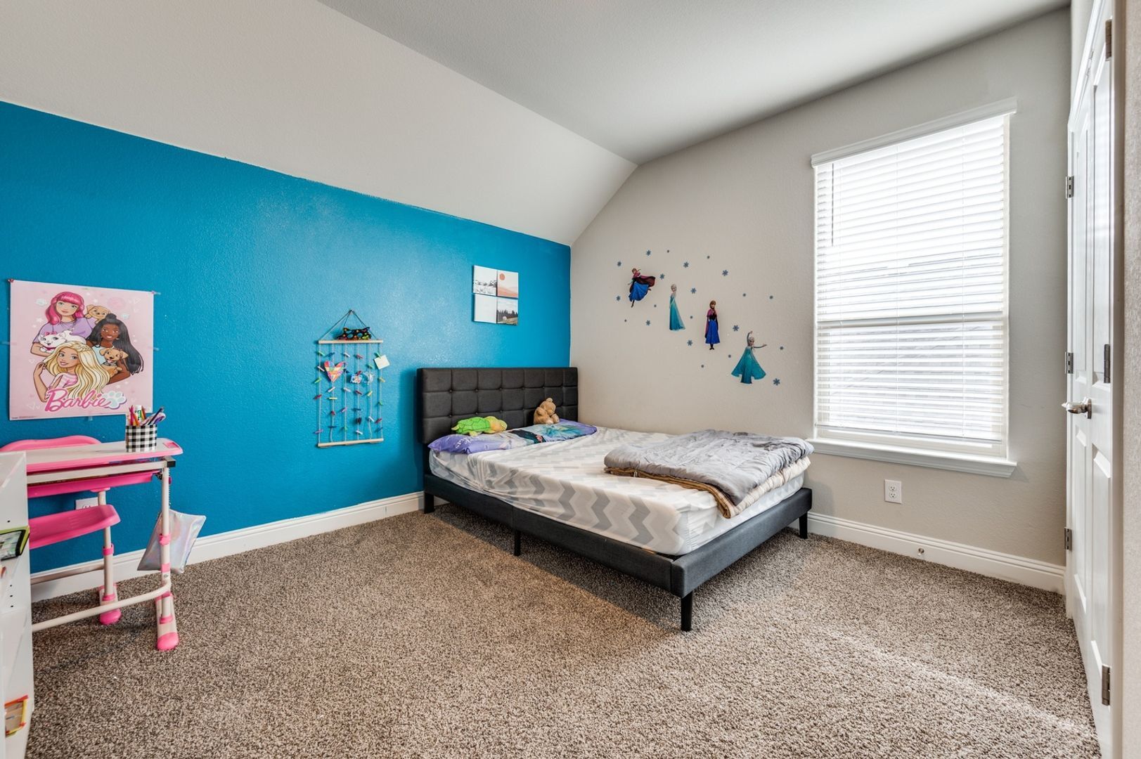 Building Photo - 2013 Gray Towers Way