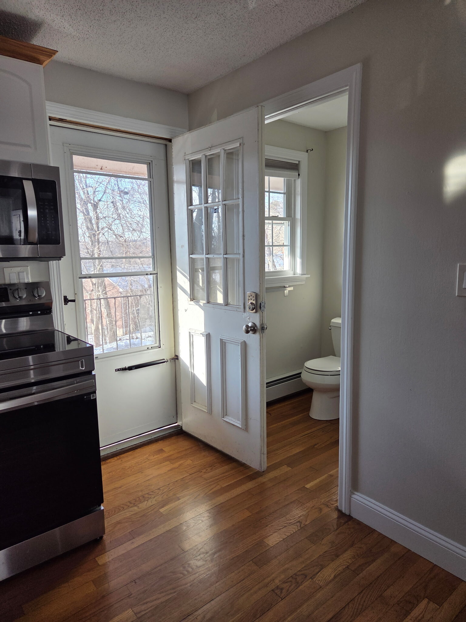 Building Photo - 201 Regan Rd