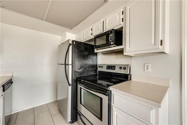 Building Photo - 2505 Wedglea Dr