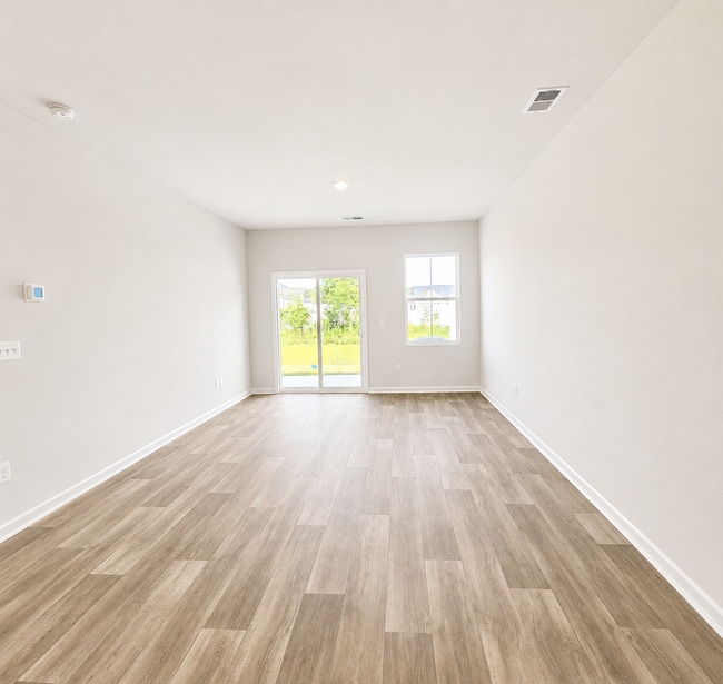 Building Photo - BRAND-NEW LUXURY 3BR/3BA TOWNHOME IN COLLINS PARK – CONWAY, SC