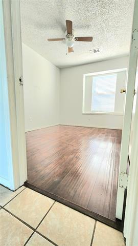 Building Photo - 2700 Larkspur Ln