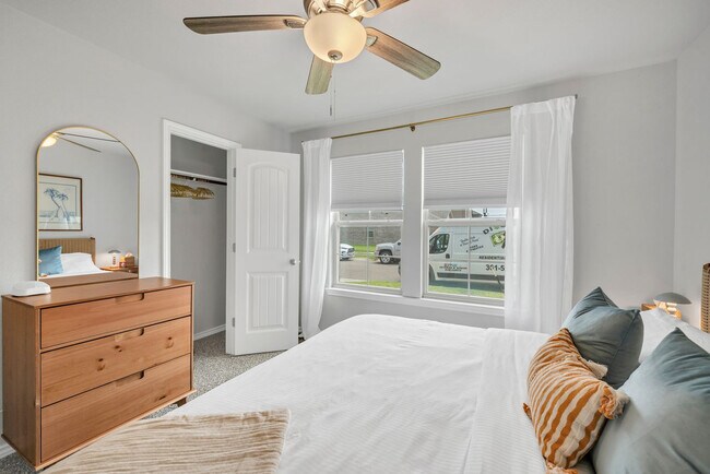 Building Photo - 2785 Eltonne Gdns Dr