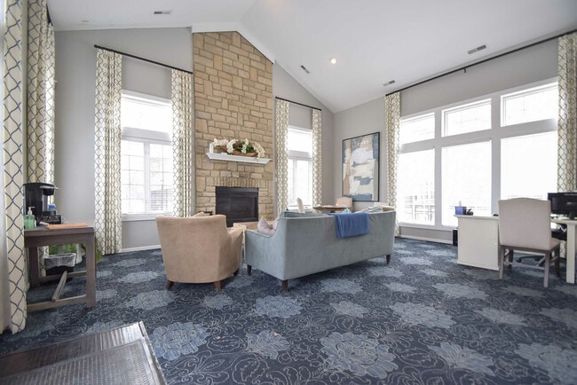Building Photo - Enclave at Albany Park