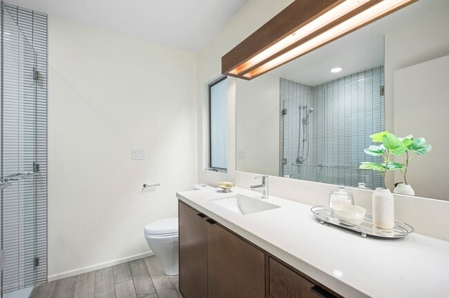 Building Photo - 3772 San Rafael Ave