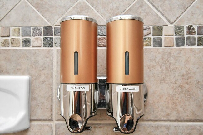 Building Photo - 2905 Baer St